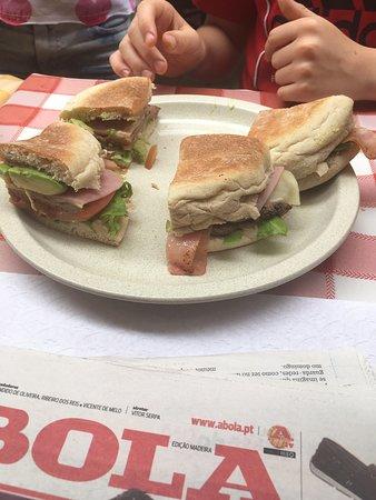 Sandes & Bifanas