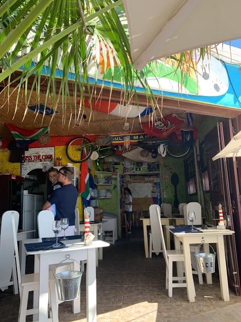 Maktub Pub