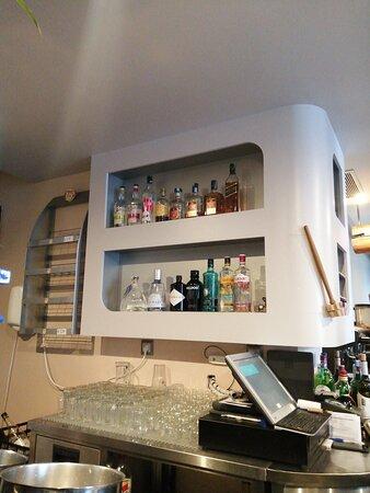 Dino's Bar