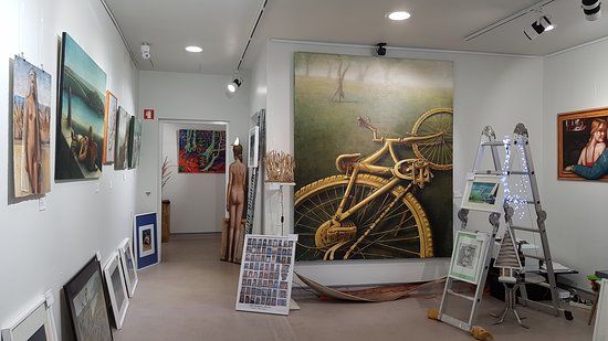 Caravel Art Center