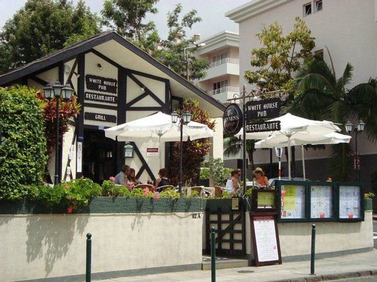The White House Pub & Restaurant Gril