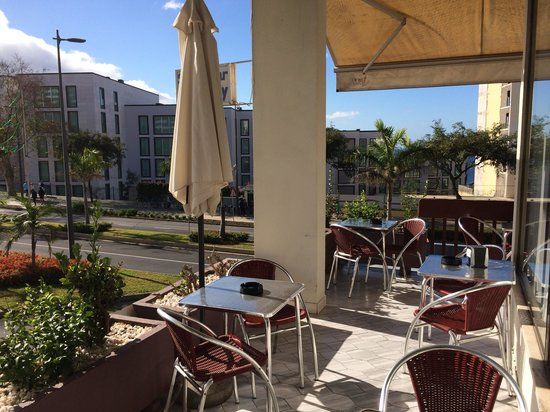 Snack Bar Balcony