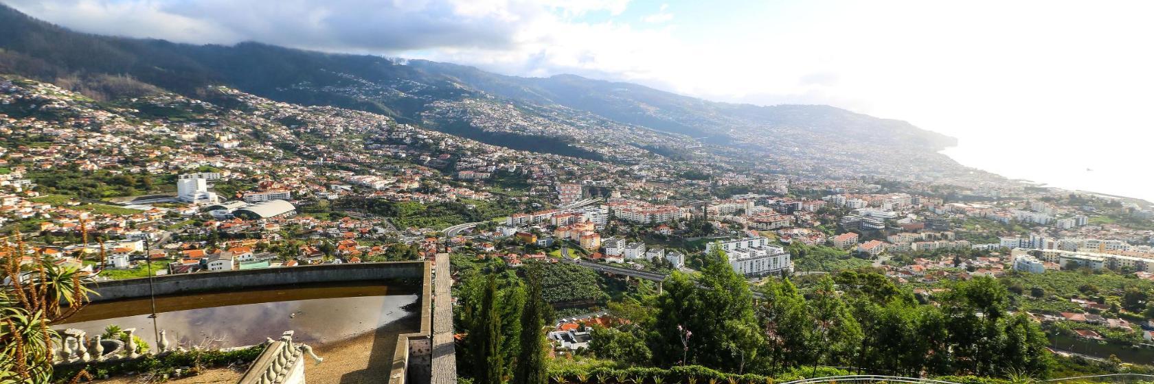 Pico dos Barcelos Viewpoint